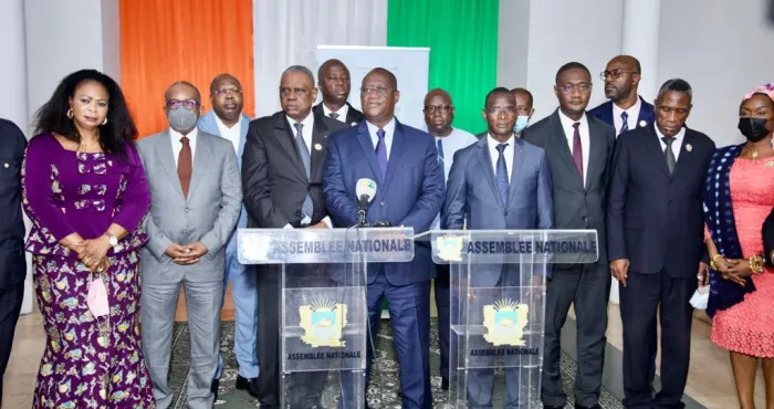assemblee-nationale-le-budget-programme-2022-du-ministere-detat-ministere-de-la-defense-adopte-en-commission